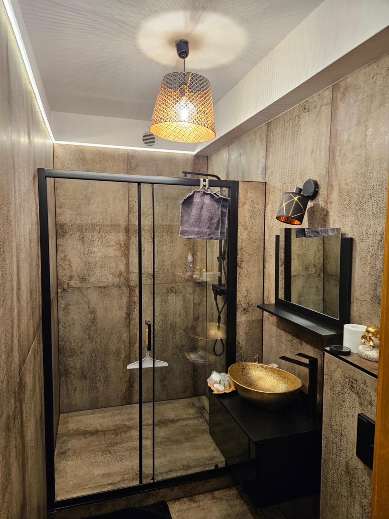 Toelgyes Apartmanhaz Szeged Exterior foto